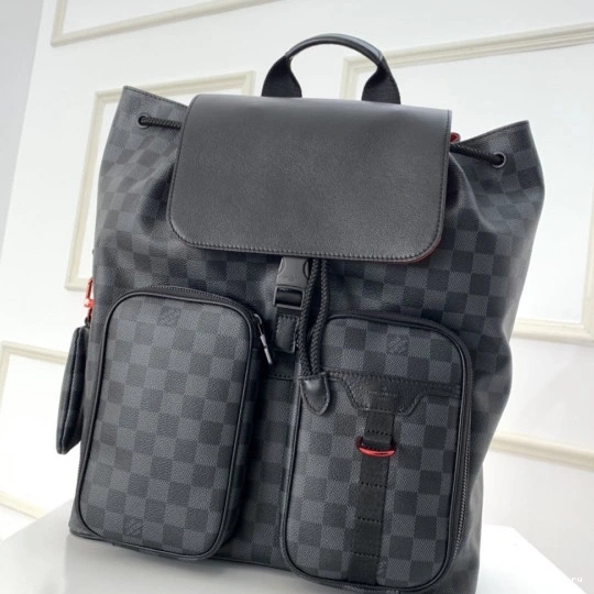 WIS LOUIS VUITTON UTILITY BACKPACK 0729